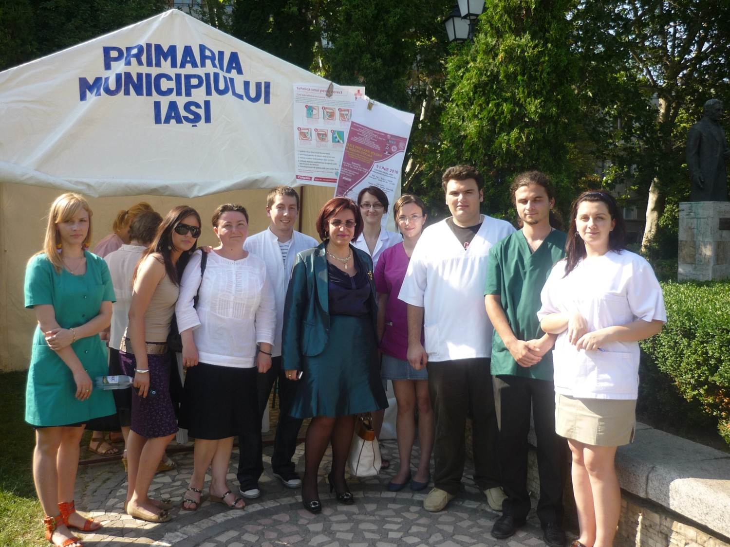 Ziua profilaxiei Moldave în medicina dentară – Evaluarea stării de sănătate orală în mediul rural și monastic. Posibilități de reabilitare, 9 – 12 iunie 2010 — imagine 35