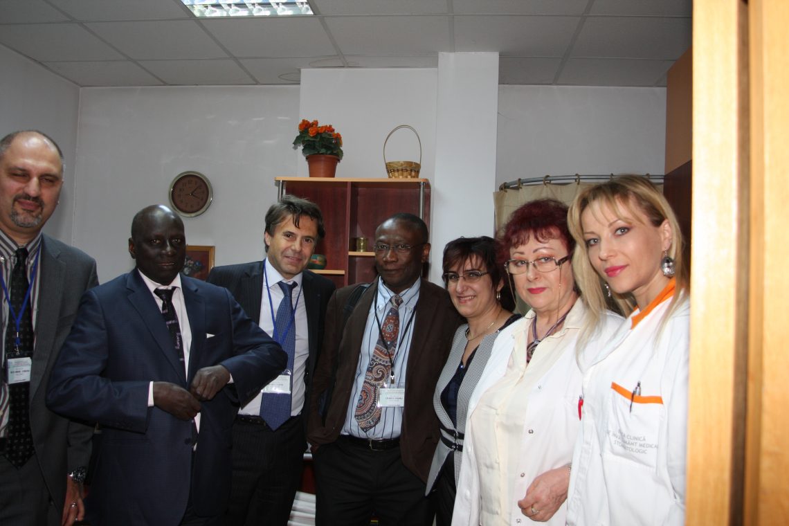 Editia a XVIII-a a Zilelor Facultatii de Medicina Dentara Iasi 2014. Al VI-lea Congres International al Asociatiei Dentare Romana pentru Educatie — imagine 242