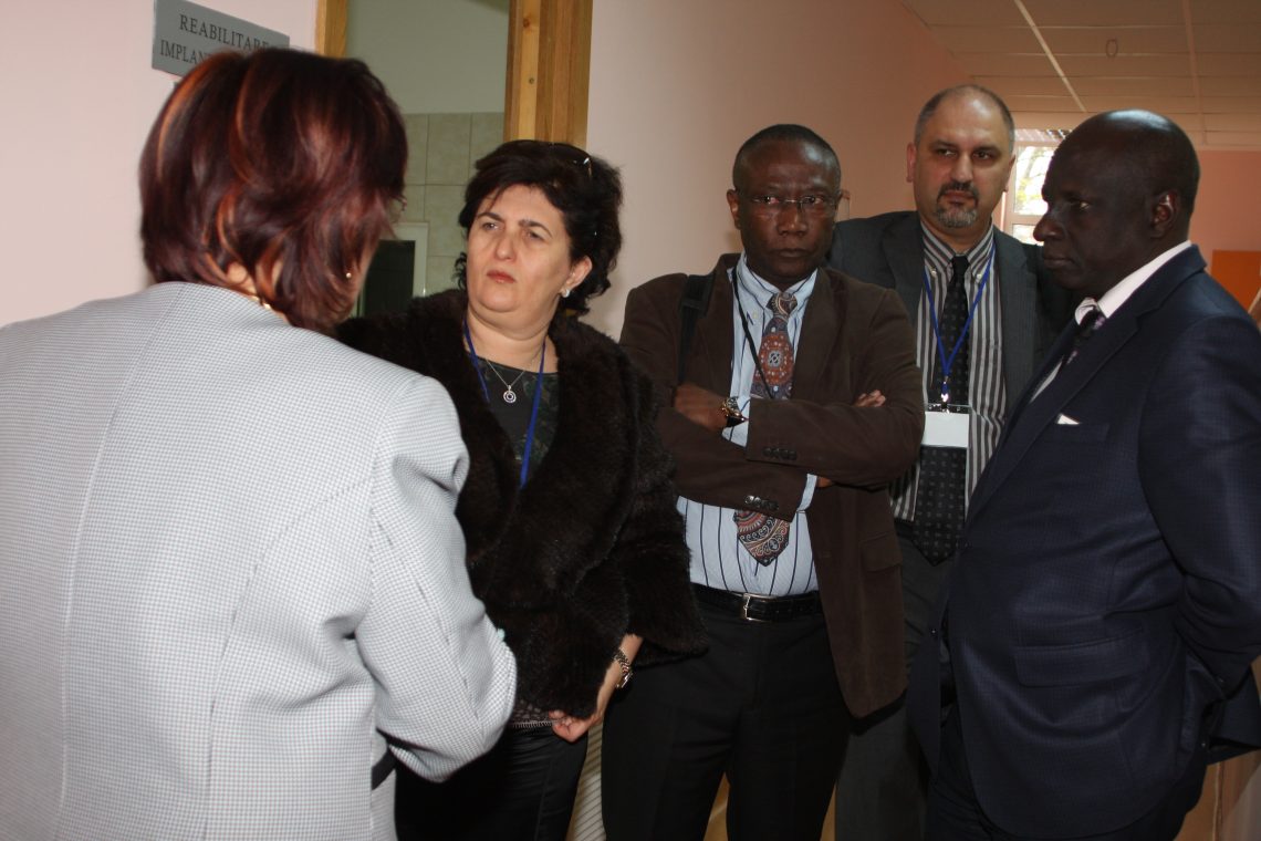 Editia a XVIII-a a Zilelor Facultatii de Medicina Dentara Iasi 2014. Al VI-lea Congres International al Asociatiei Dentare Romana pentru Educatie — imagine 246