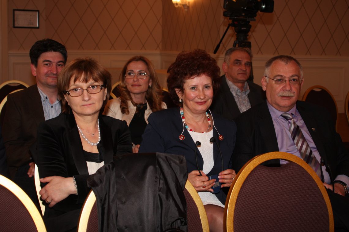 Editia a XVIII-a a Zilelor Facultatii de Medicina Dentara Iasi 2014. Al VI-lea Congres International al Asociatiei Dentare Romana pentru Educatie — imagine 249