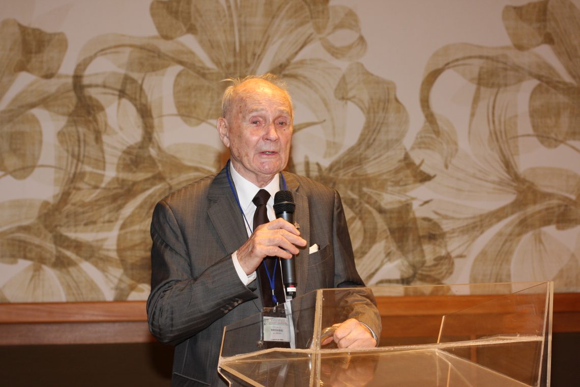 Editia a XVIII-a a Zilelor Facultatii de Medicina Dentara Iasi 2014. Al VI-lea Congres International al Asociatiei Dentare Romana pentru Educatie — imagine 283